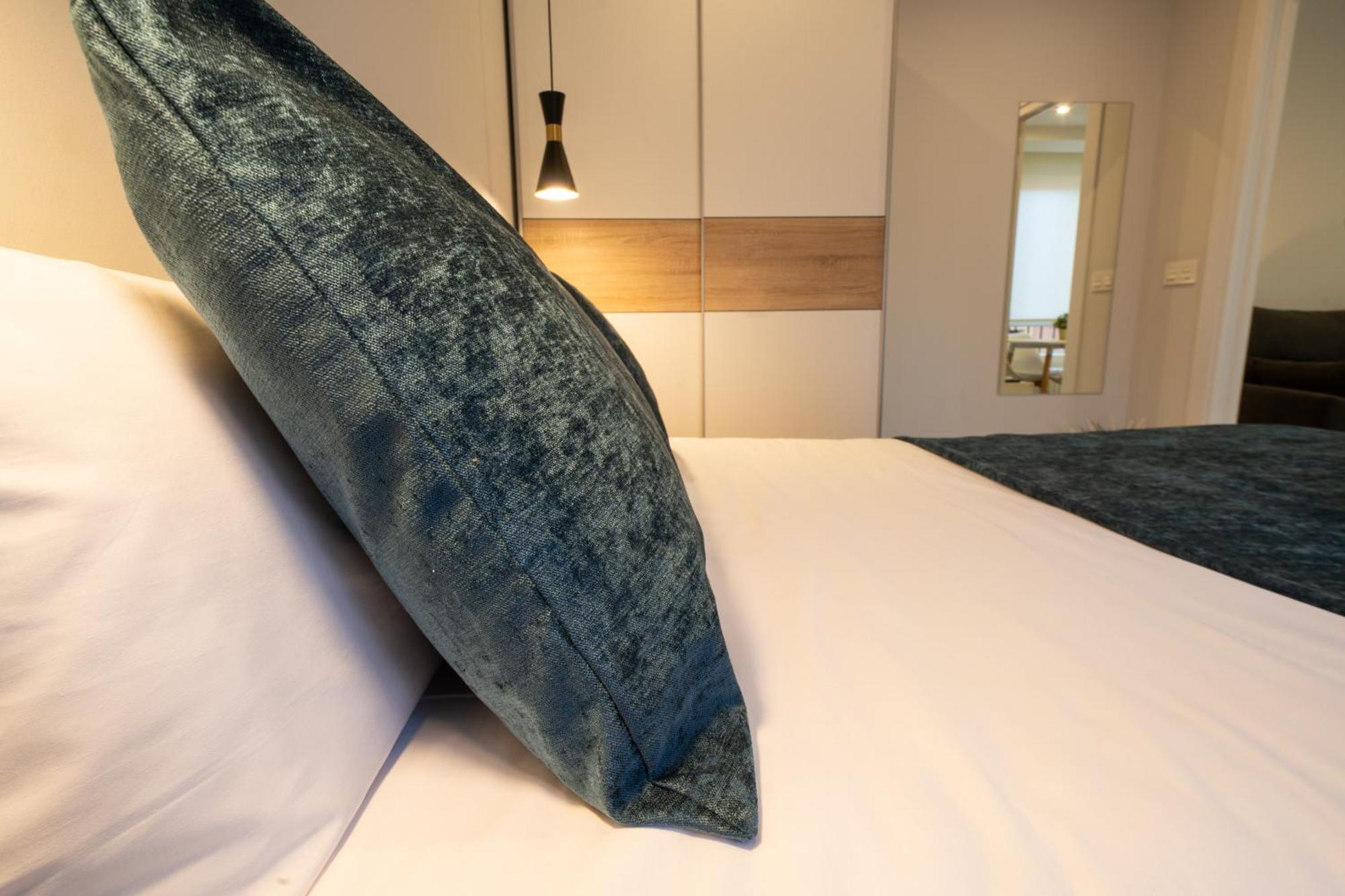 Apartamentos Aranda - La Cepa I - II Aranda de Duero Buitenkant foto