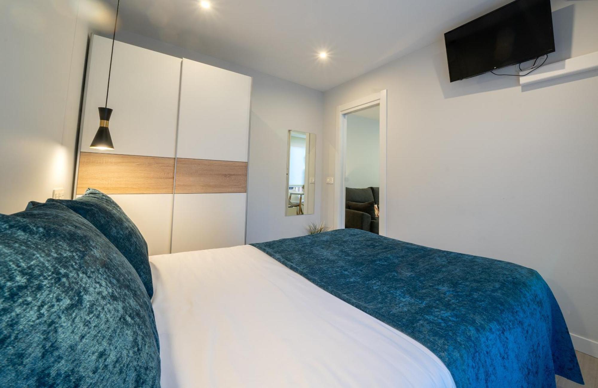 Apartamentos Aranda - La Cepa I - II Aranda de Duero Buitenkant foto